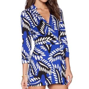 Diane Von Furstenberg shorts length silk romper